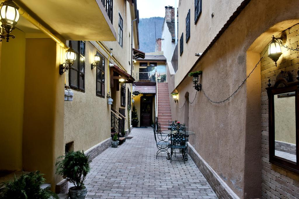 Casa Antiqua Ξενοδοχείο Μπρασόβ Εξωτερικό φωτογραφία